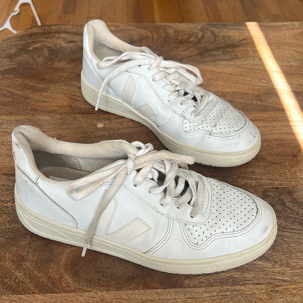 Veja sneakers